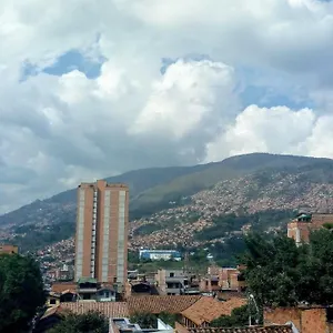 Habitación Cerca Al Centro , Medellín Colombia
